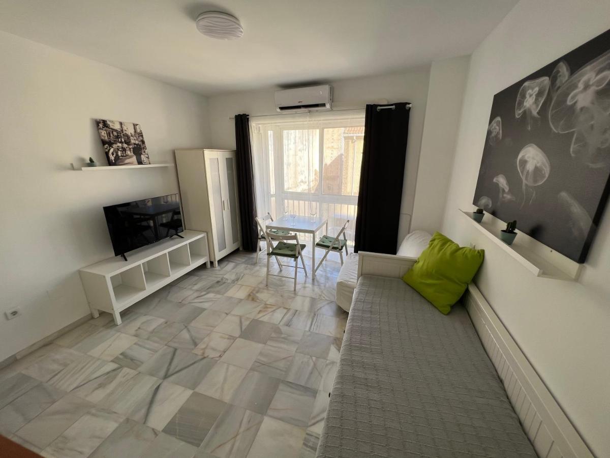 Genuar Apartments Malaga Center 3 Exterior photo
